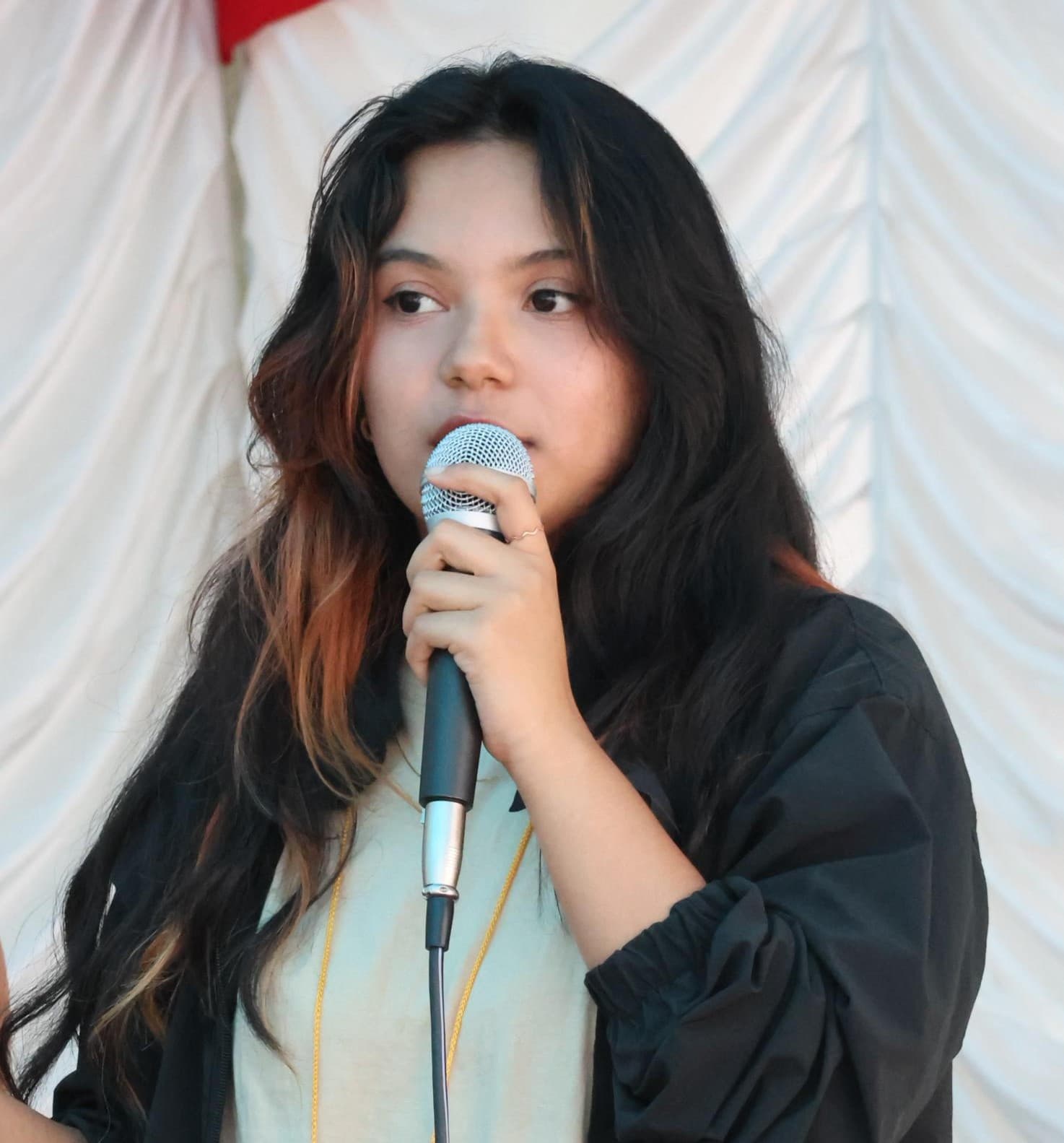 Portrait / hero illustration